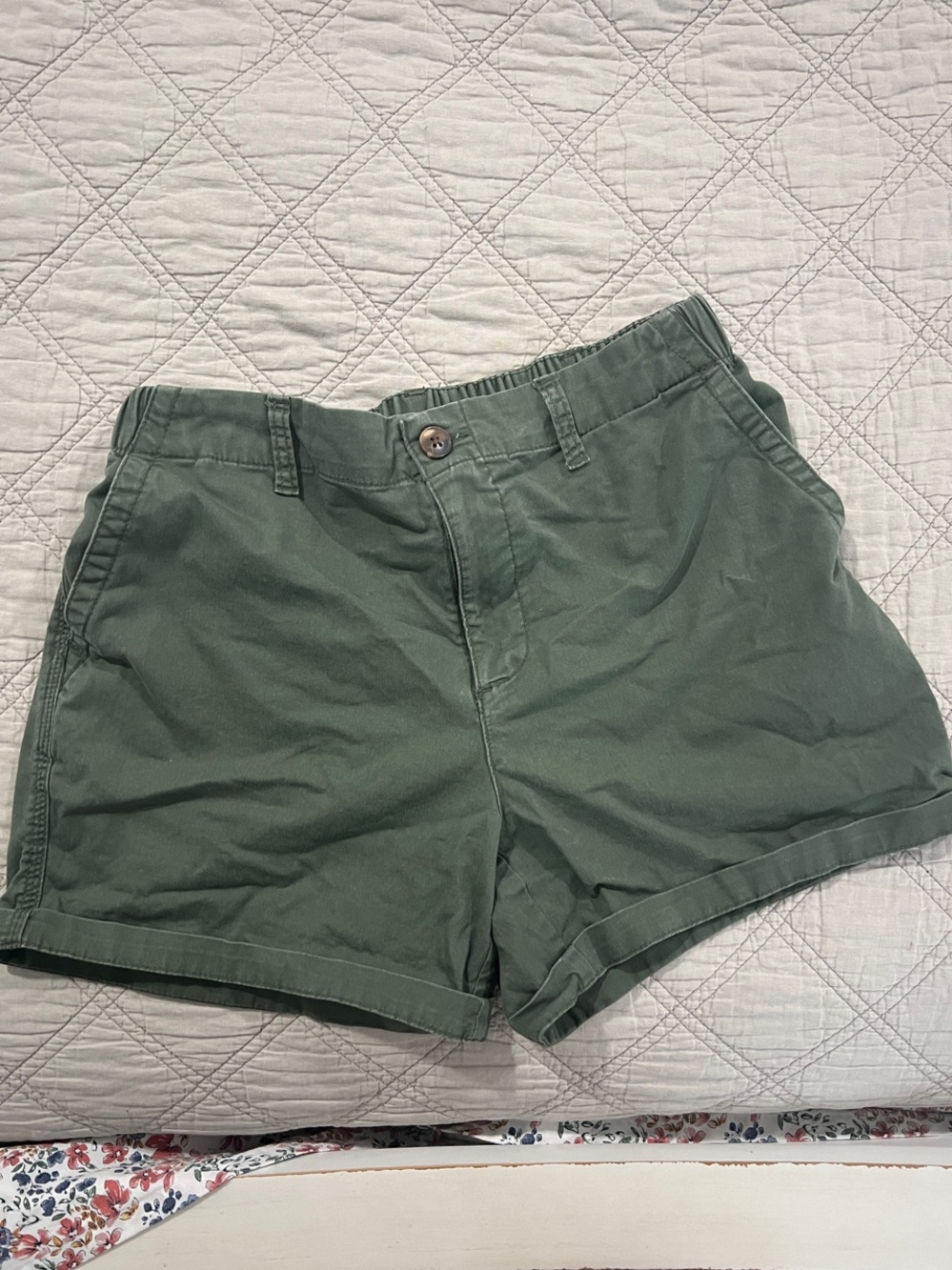 Old Navy Olive Green Women's Casual Shorts